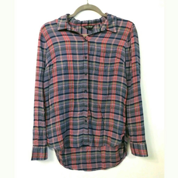 Lucky Brand Tops - Lucky Brand plaid Button side split